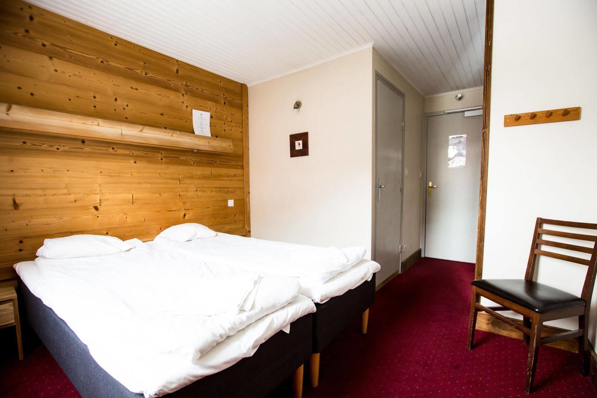 Langley Hotel Victors Val-dʼIsère Esterno foto