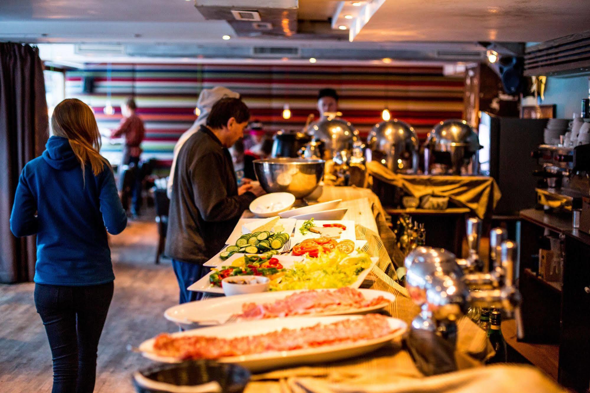 Langley Hotel Victors Val-dʼIsère Esterno foto